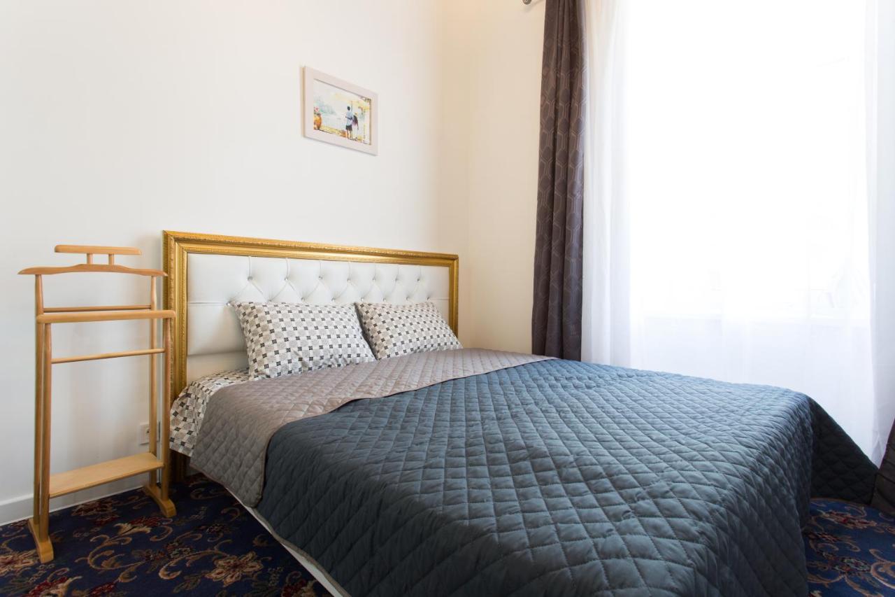 Royal Apartment On Pushkinskaya Charkiw Exterior foto