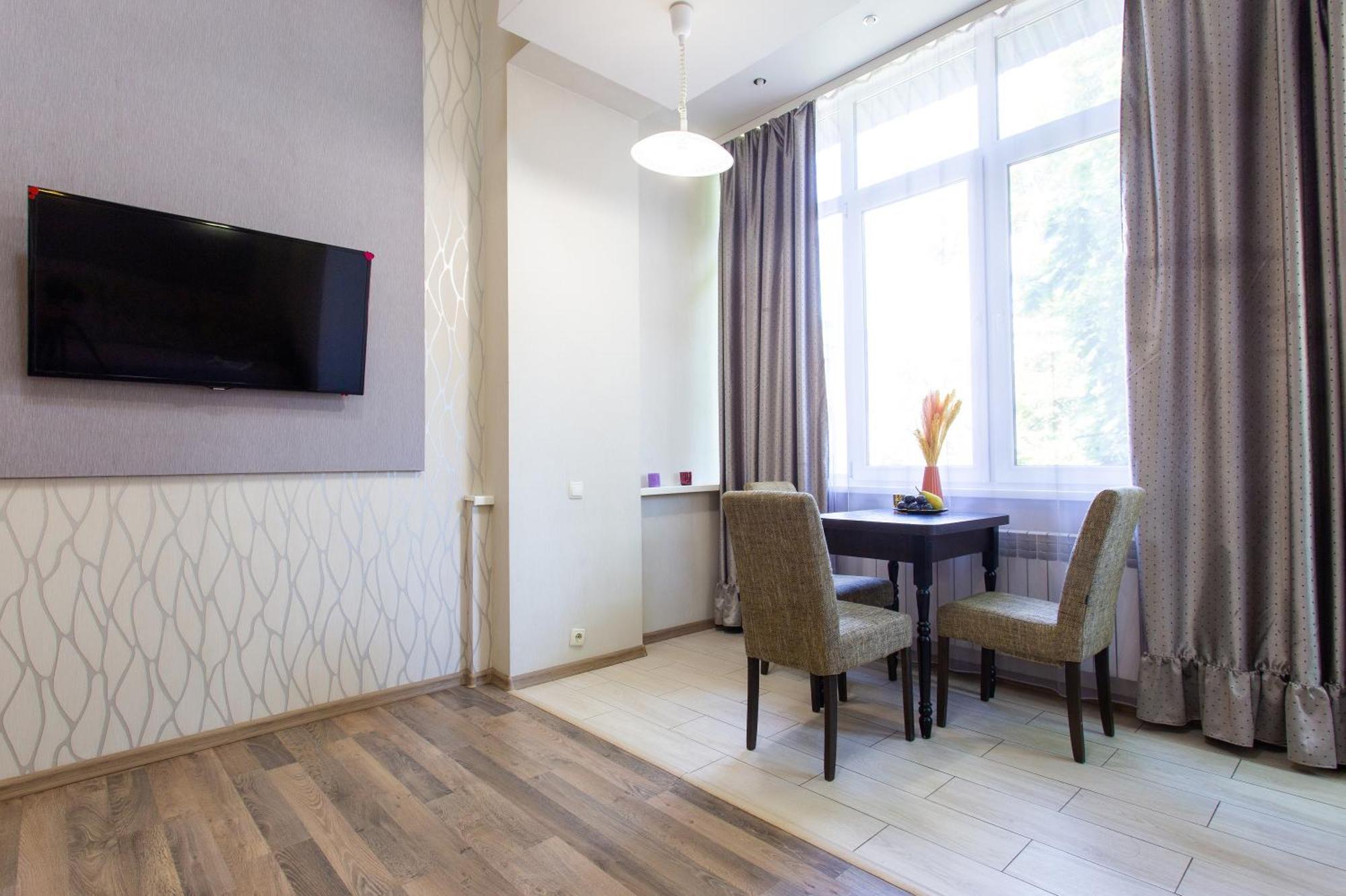 Royal Apartment On Pushkinskaya Charkiw Exterior foto