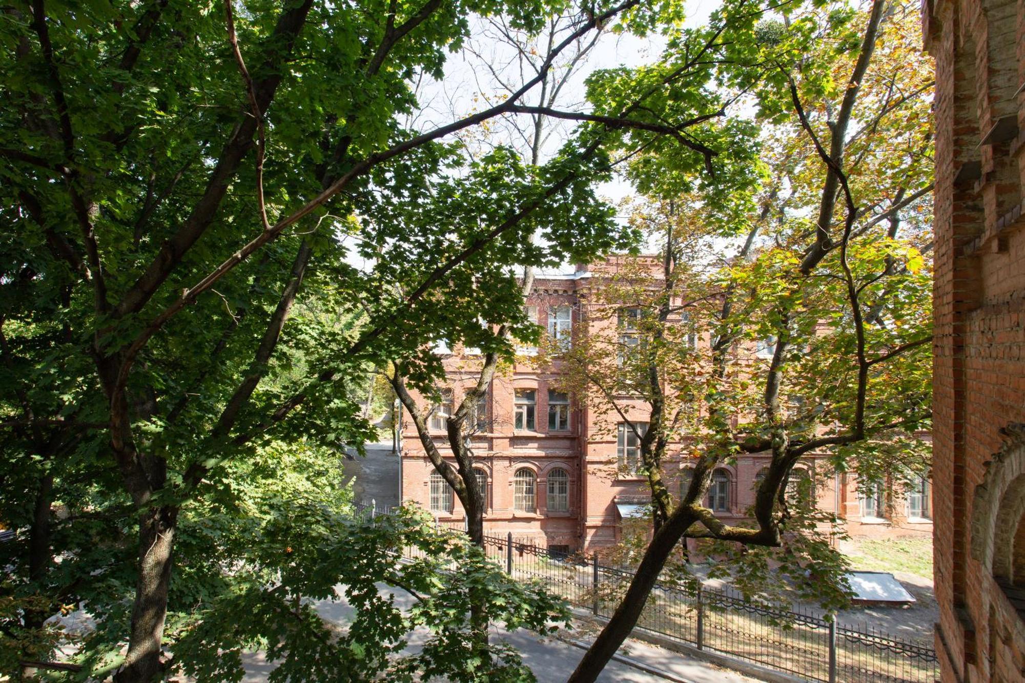 Royal Apartment On Pushkinskaya Charkiw Exterior foto